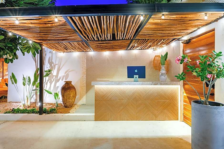 Hotel Aalada Playa del Carmen