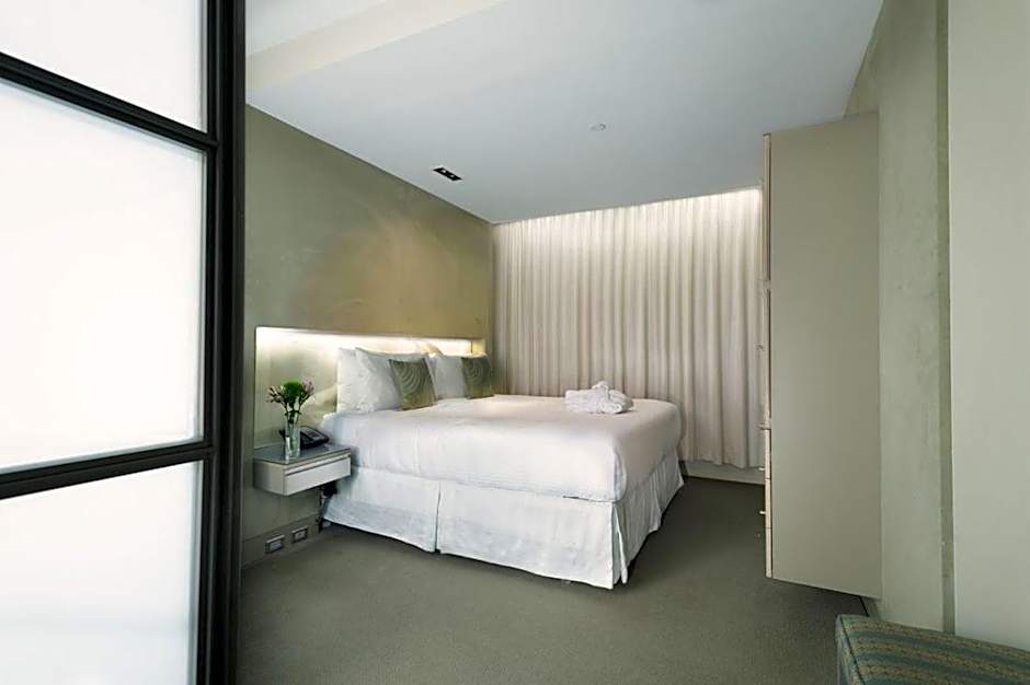 The Shoreham Hotel