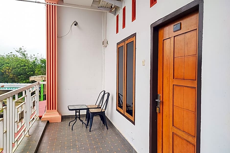 RedDoorz Syariah at Naufal Residence Sarolangun