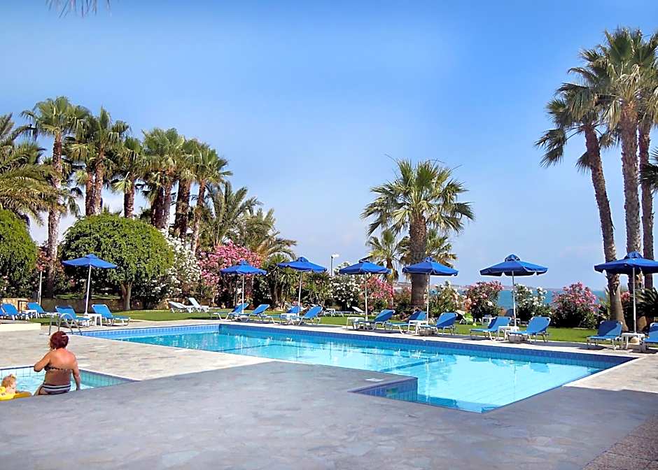Rododafni Beach Apartments