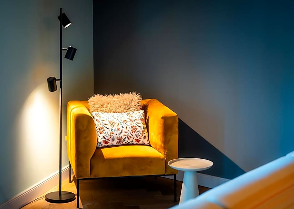 Old Royal Post Boutique Hotel & Premium Suites