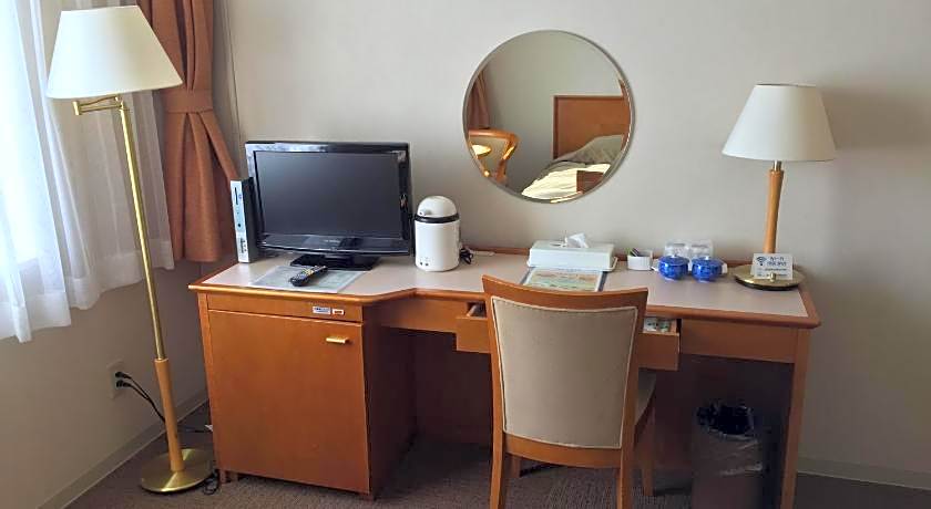 Hotel Okhotsk Palace