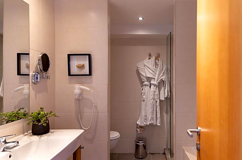 The Athens Gate Hotel