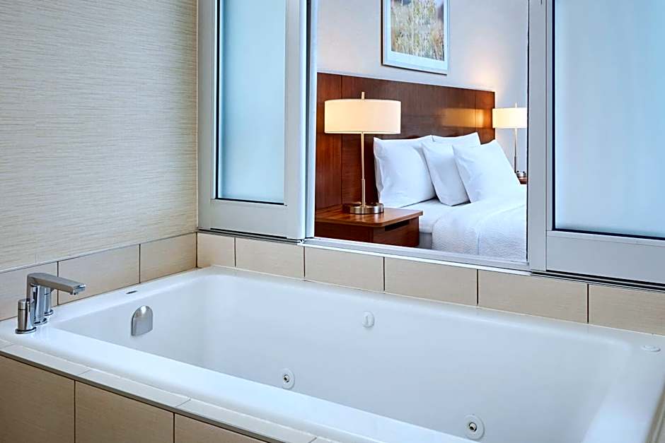 Fairfield Inn & Suites by Marriott Ottawa Kanata