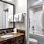 Quality Inn & Suites Ridgeland