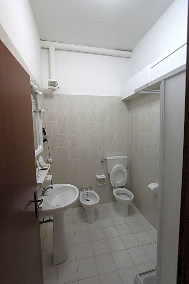 Hotel Ristorante La Scogliera - NUOVA GESTIONE