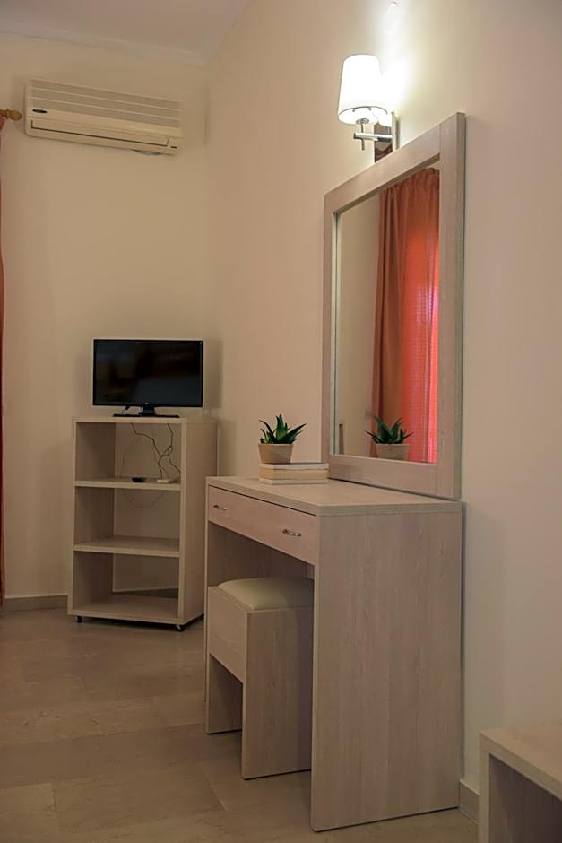 Alkyon Beach Hotel