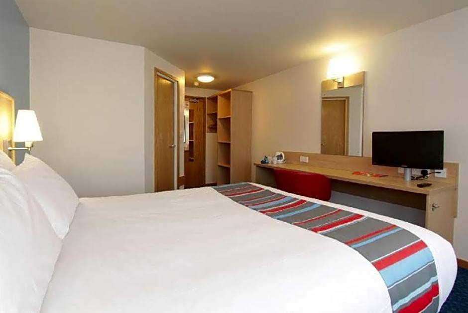 Travelodge Birmingham Central Broadway Plaza