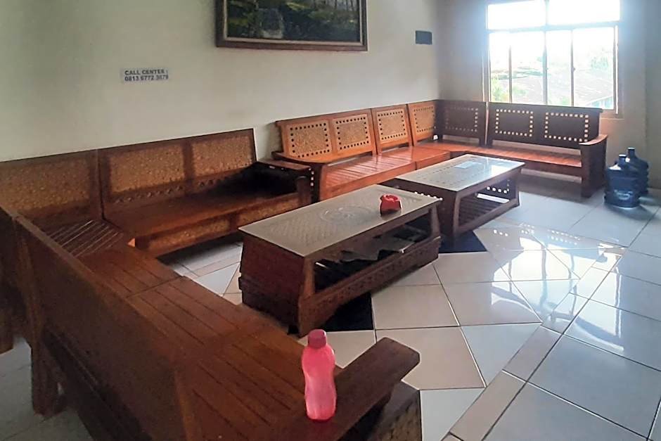RedDoorz Syariah At Penginapan Sederhana Palembang