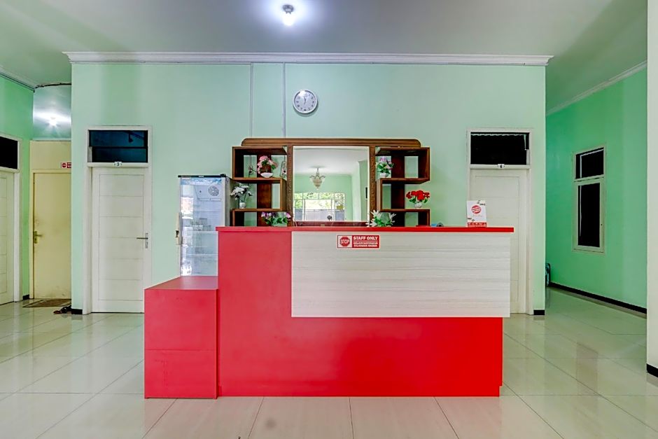 Capital O 90709 Djati Guest House