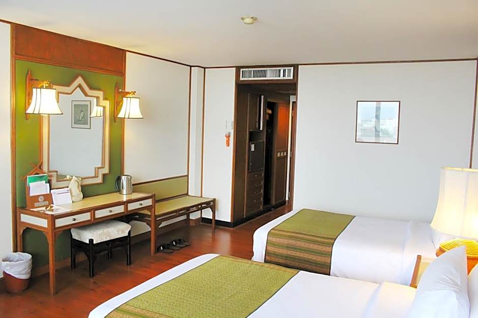 Photo 1 of 11 of Deluxe 2 Beds