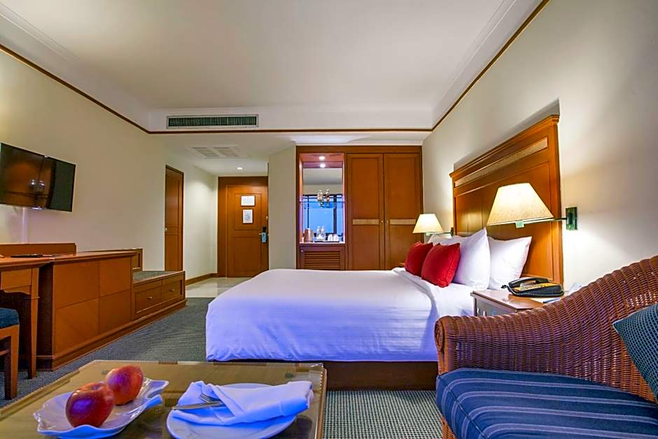 Photo 1 of 7 of Deluxe, Sea View