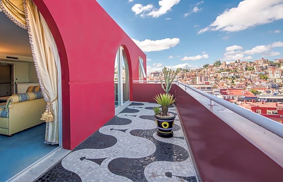 Hotel Colbert Spa & Casino