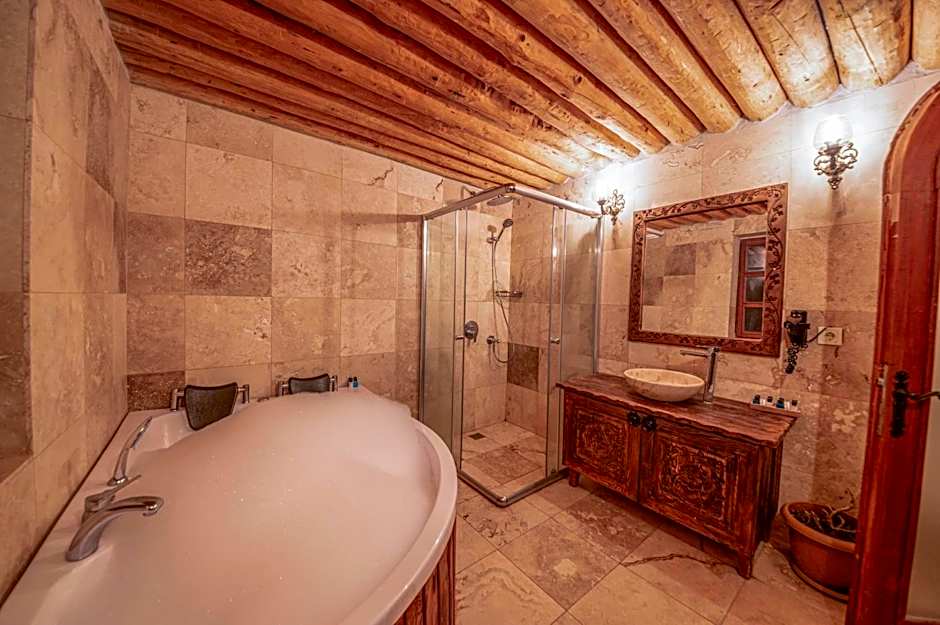 Capp Royal Cave HOTEL