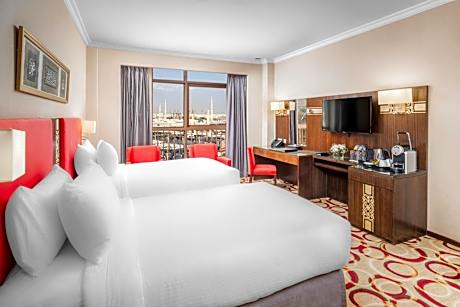 Executive Twin Room with Haram view