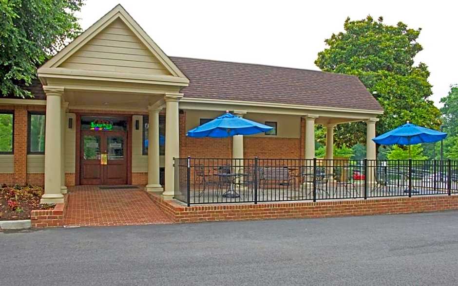 Best Western Williamsburg Historic District