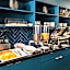 Vista Express Guadalajara Expo SureStay Collection by BW