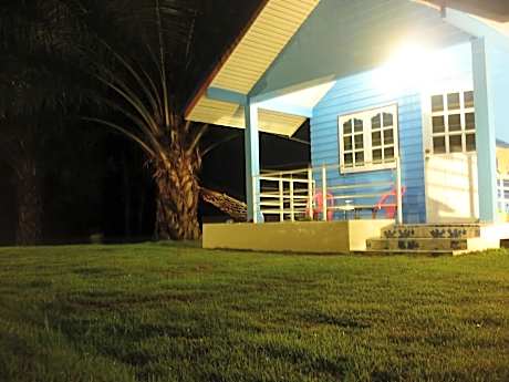 Maneemudjalin Resorts Farm Stay