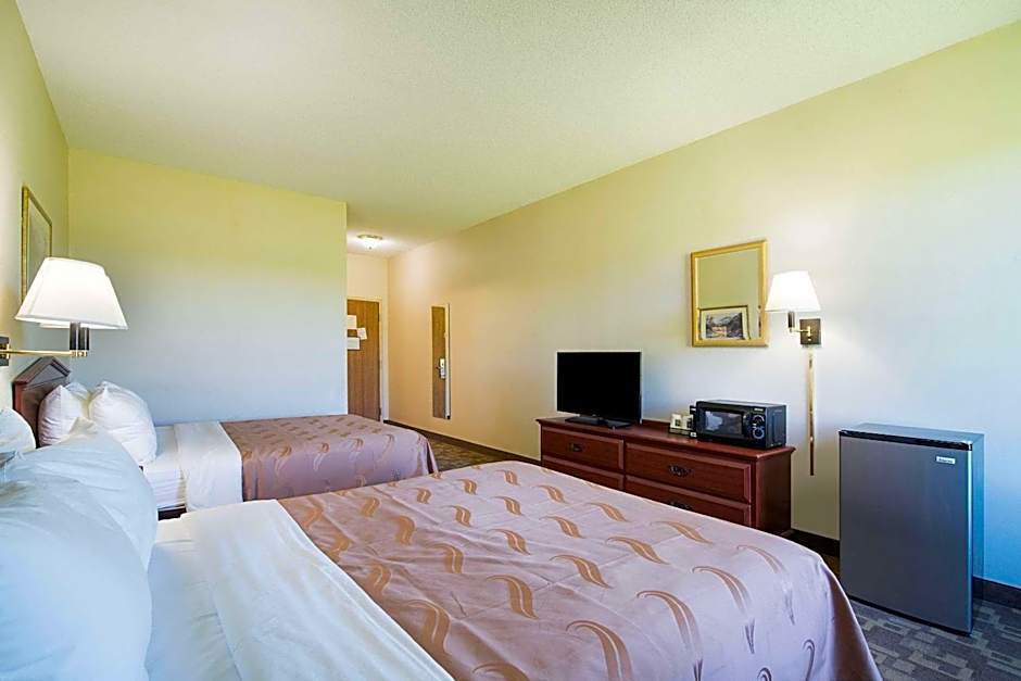 Quality Inn & Suites Schoharie near Howe Caverns