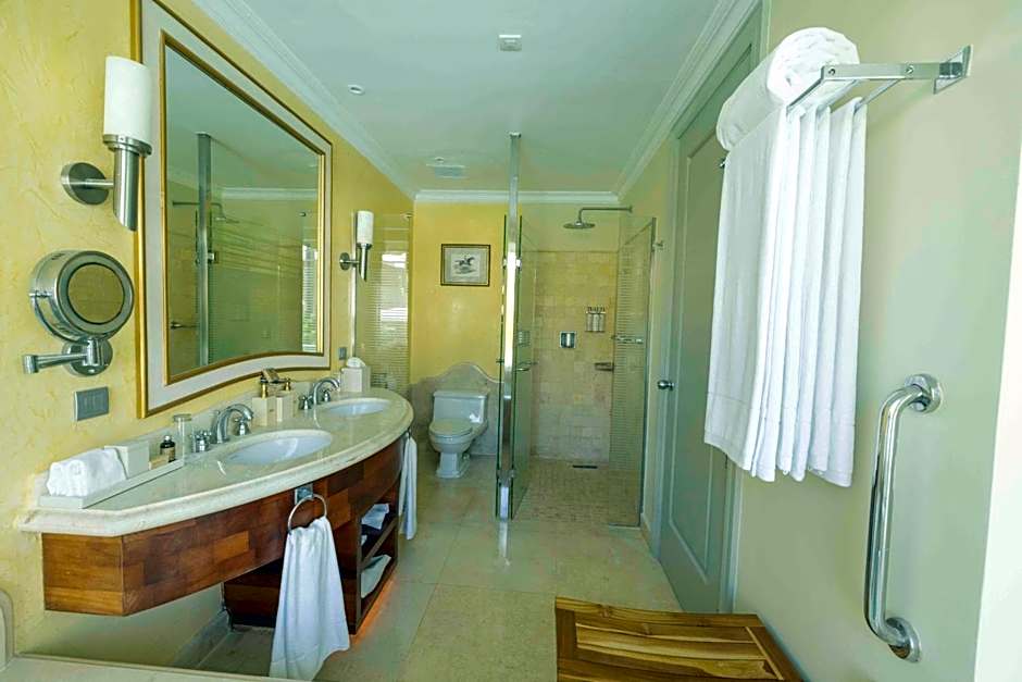 JOIA Bavaro by Iberostar