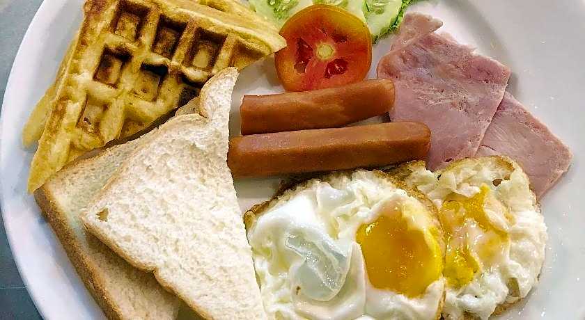 Ayara Grand Palace Hotel