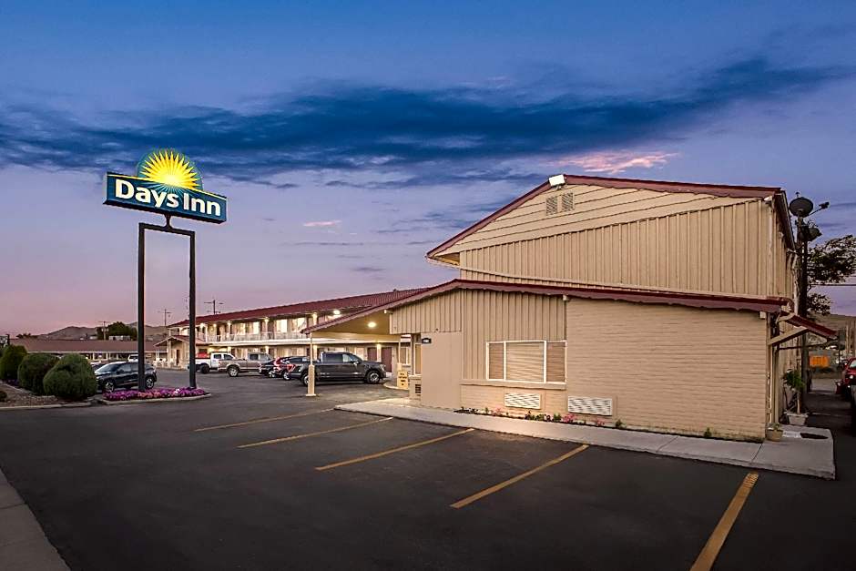 Days Inn by Wyndham Elko