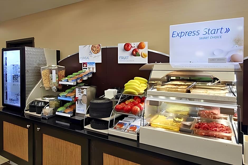Holiday Inn Express & Suites Houston East - Baytown By IHG