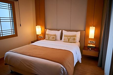 Special offer -Deluxe Room(One-bedroom House) - Free breakfast