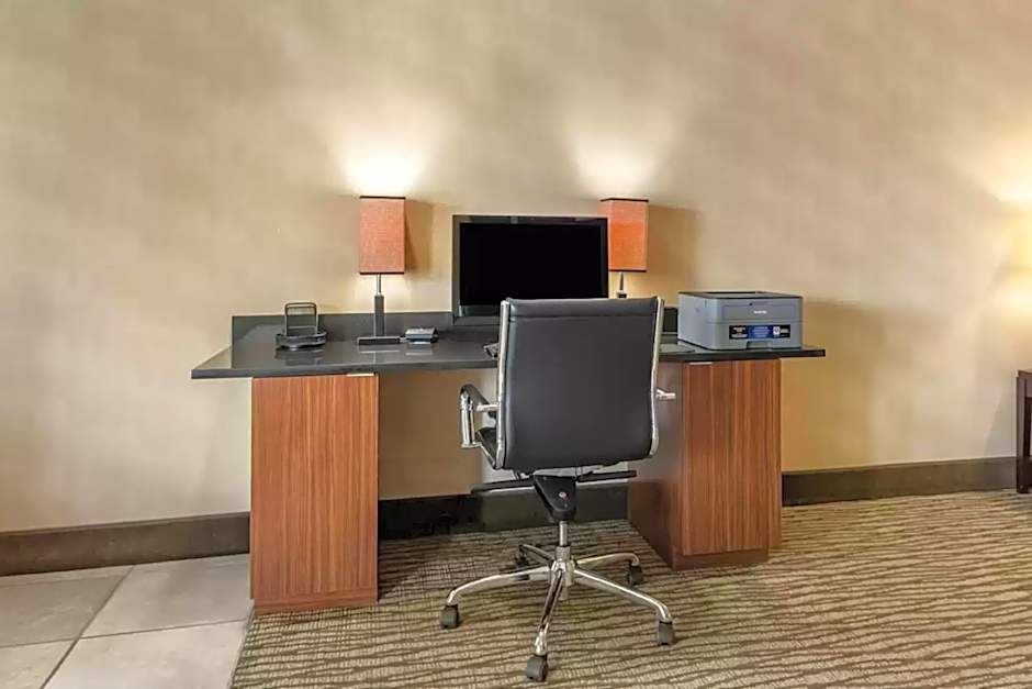 Comfort Inn Civic Center