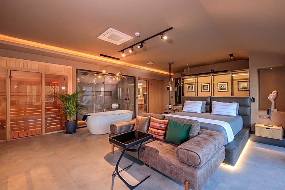 Photo 1 of 17 of Executive Suite