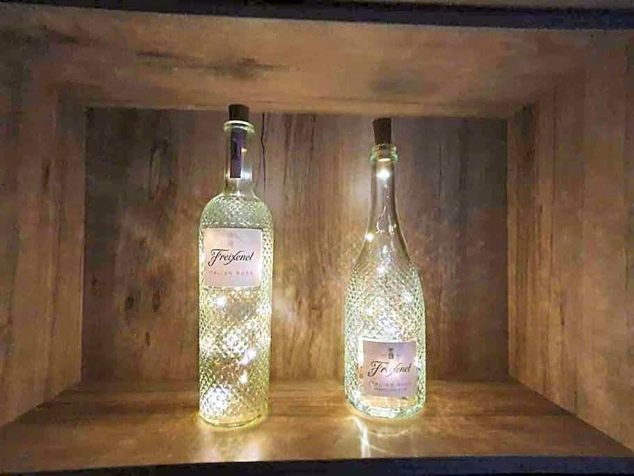 Beautiful Borders Cabin