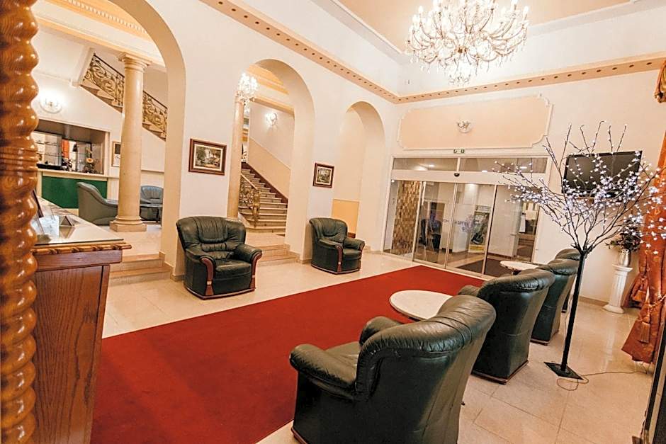 Tisza Hotel