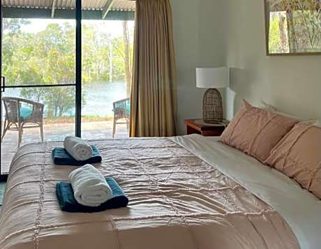 Deluxe Chalet with Private Jetty