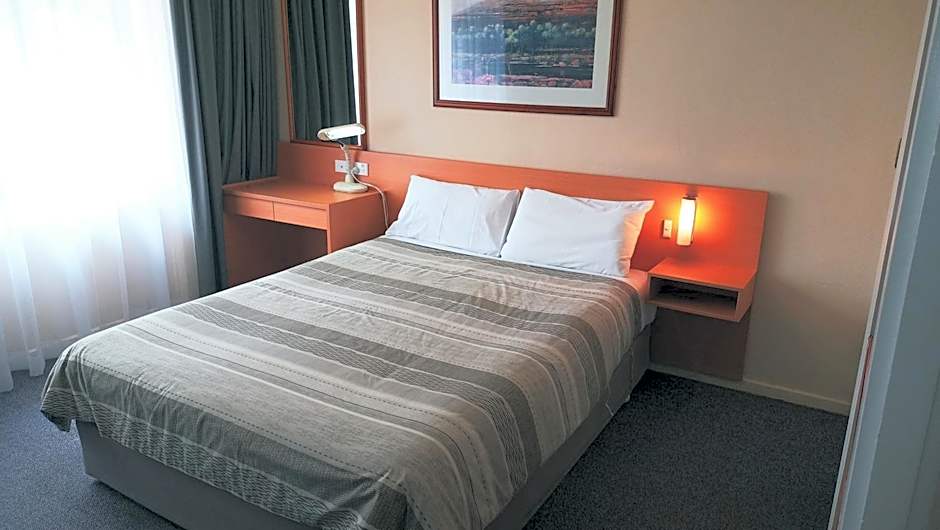 Redhill Cooma Motor Inn