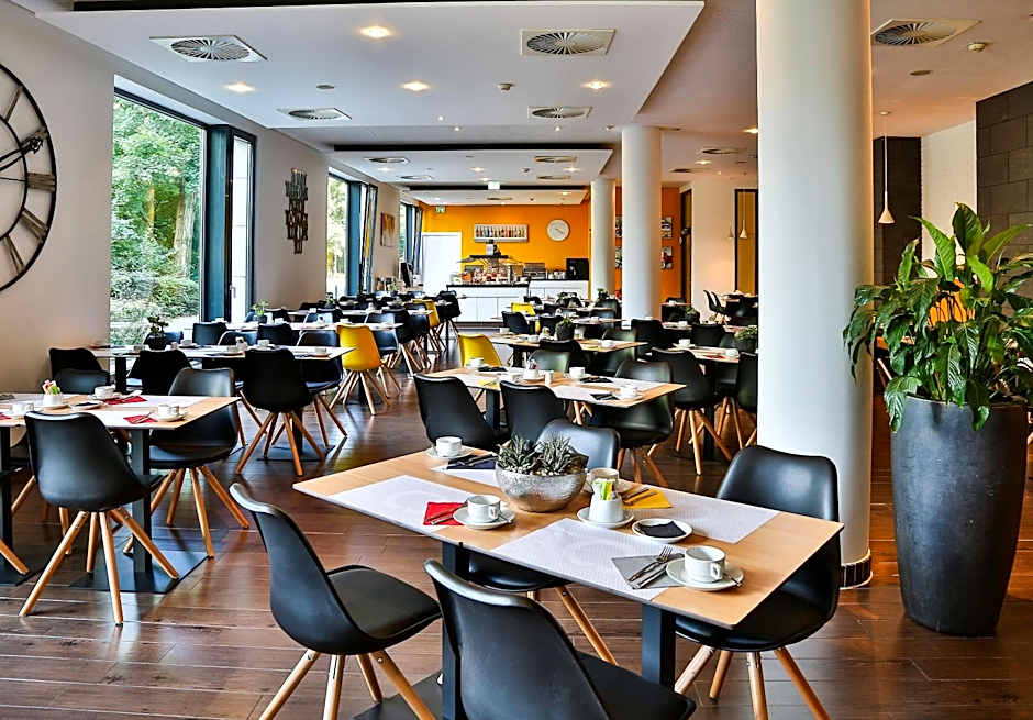 Hotel Frankfurt Messe affiliated by Melia