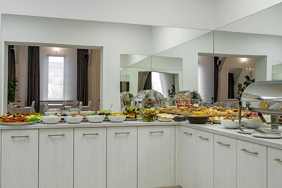 ZAMEK NA PIASKU - Tuż przy Plaży