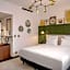 Marty Hotel Bordeaux, Tapestry Collection by Hilton