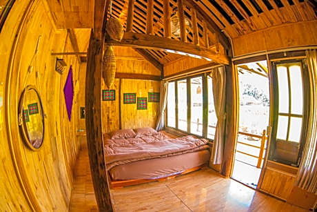 CLUBHOUSE MEBAYLUON PARAGLIDING