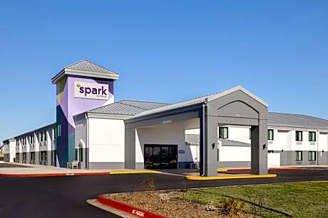 Spark by Hilton Bentonville