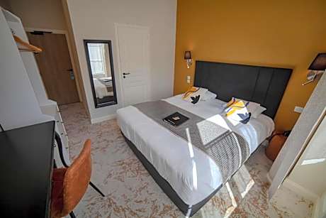 Logis Hôtel & Restaurant - Les Hauts de Montreuil