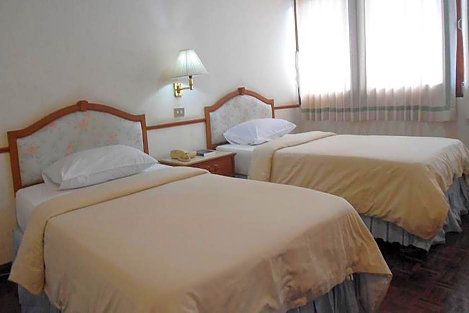 Ubon Hotel