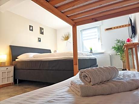 Classic Quadruple Room