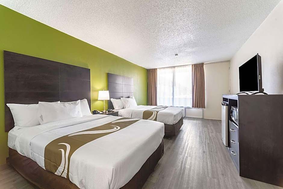 Quality Inn & Suites Vandalia near I-70 and Hwy 51