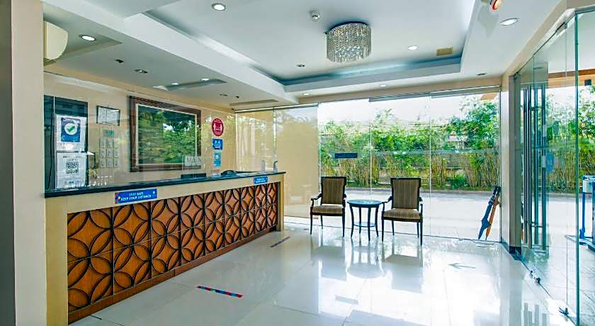 Main Hotel And Suites