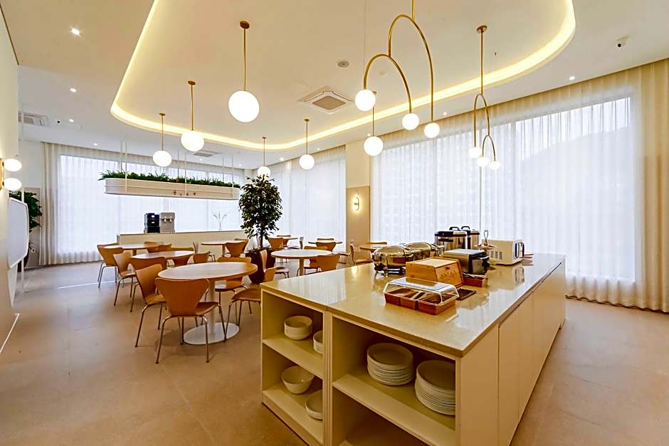 Hermon Hotel