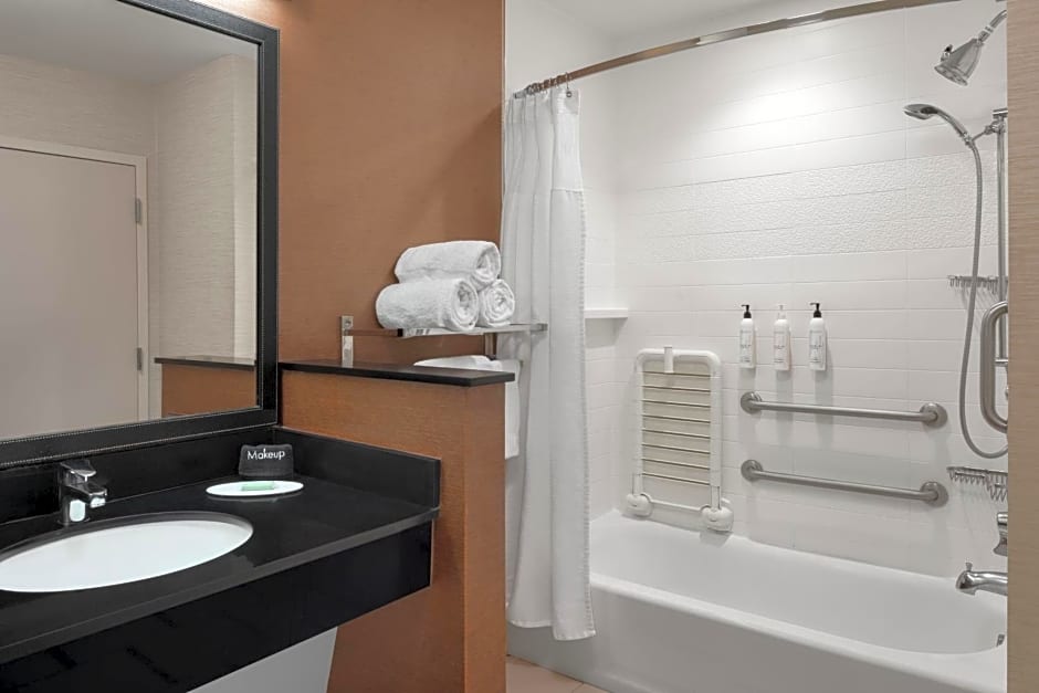 Fairfield Inn & Suites by Marriott Orlando Kissimmee/Celebration
