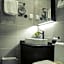 M Residence Hotel