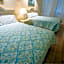 Oceanfront Views, Recently Renovated Kitchen,Pools