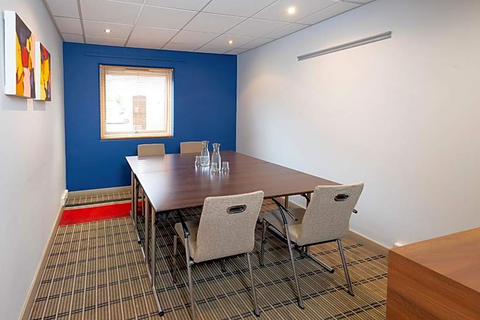Holiday Inn Express Exeter East By IHG