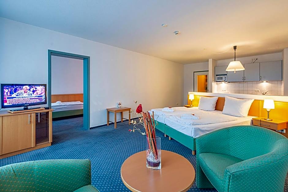 Hotel Rostock West im "Kritzmow Park"